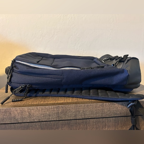 Timbuk2 Backpack - Picture 4 of 14